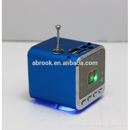 Square portable mini speaker with usb charger